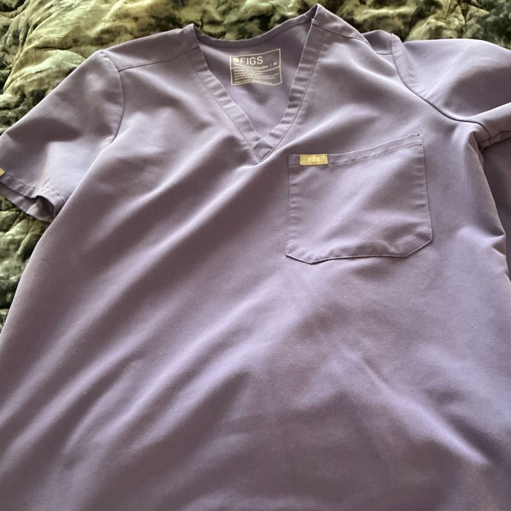 Figs Size Medium Grape Scrub Set